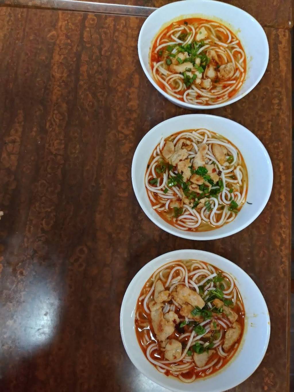 V Wang Cafe | cafe | 106 Buena Vista Dr SE, Albuquerque, NM 87106, USA | 5057165977 OR +1 505-716-5977