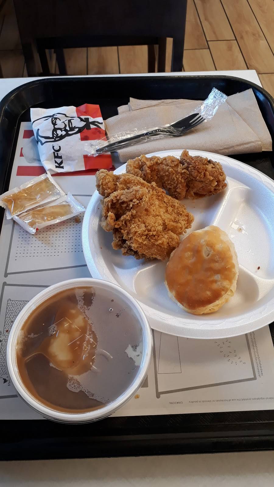 KFC | restaurant | 465 E 17th St, Costa Mesa, CA 92627, USA | 9496425943 OR +1 949-642-5943