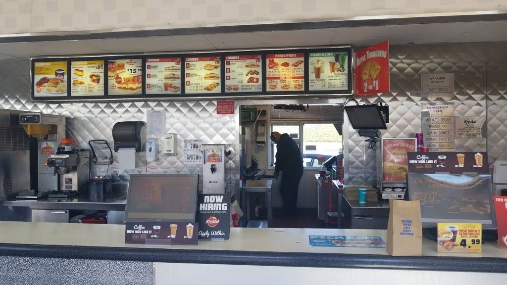 Krystal | meal takeaway | 560 Atlanta Rd, Cumming, GA 30040, USA | 7708441993 OR +1 770-844-1993