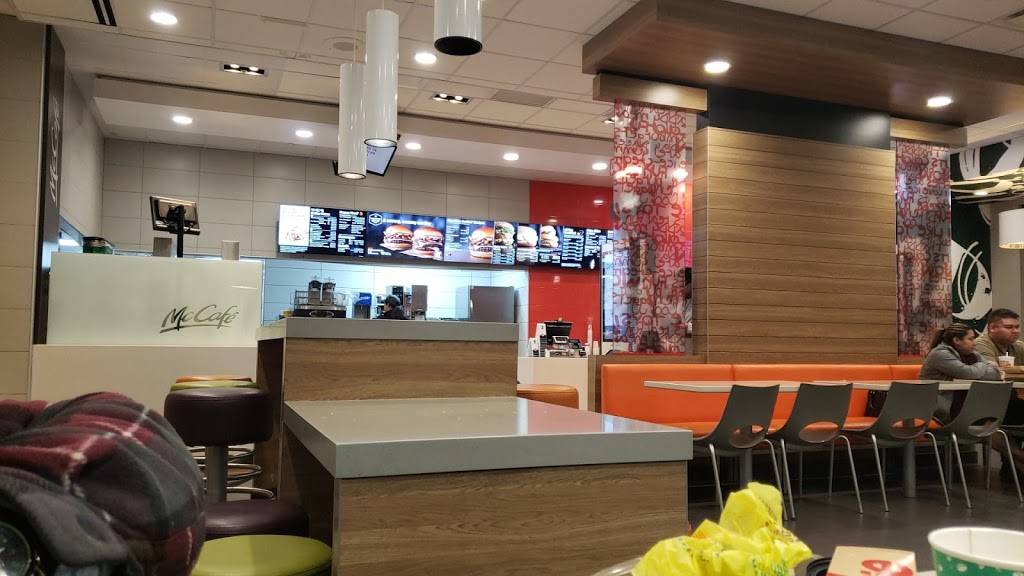 McDonalds | cafe | 15606 Hawthorne Blvd, Lawndale, CA 90260, USA | 3106764425 OR +1 310-676-4425