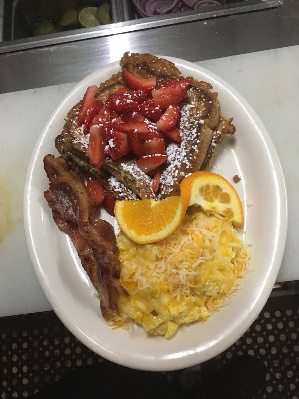 Old River Restaurant | restaurant | 7395 Stewart and Gray Rd, Downey, CA 90241, USA | 5622910423 OR +1 562-291-0423