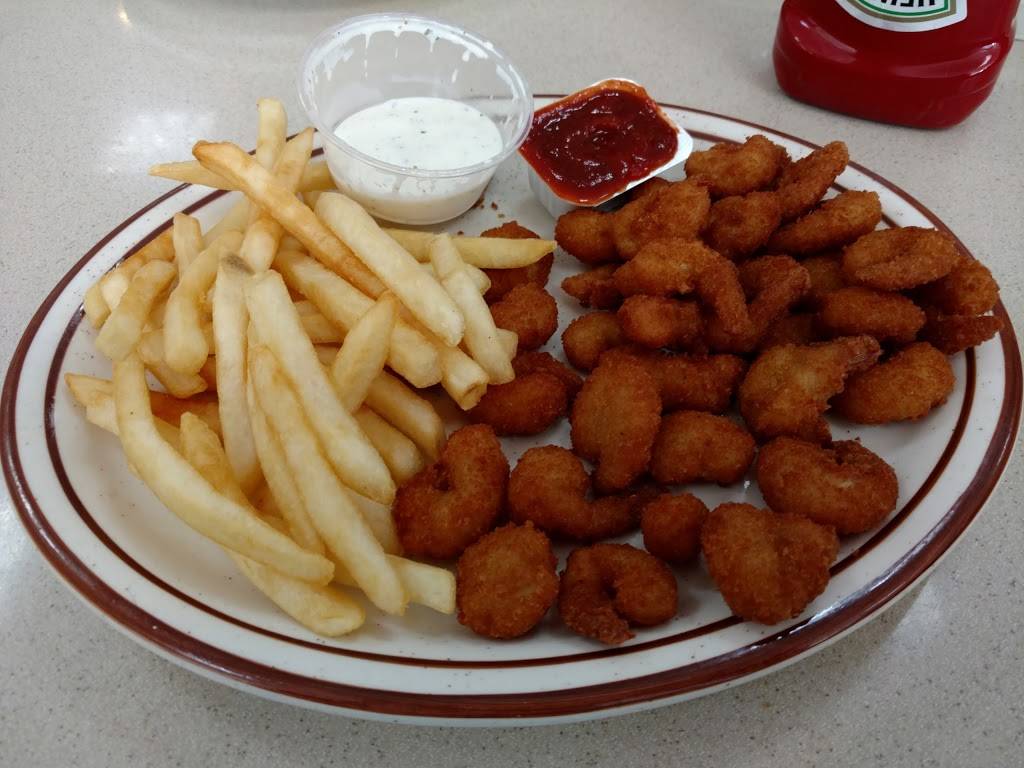 Leos Coney Island | restaurant | 4763 Haggerty Rd, West Bloomfield Township, MI 48323, USA | 2486692295 OR +1 248-669-2295