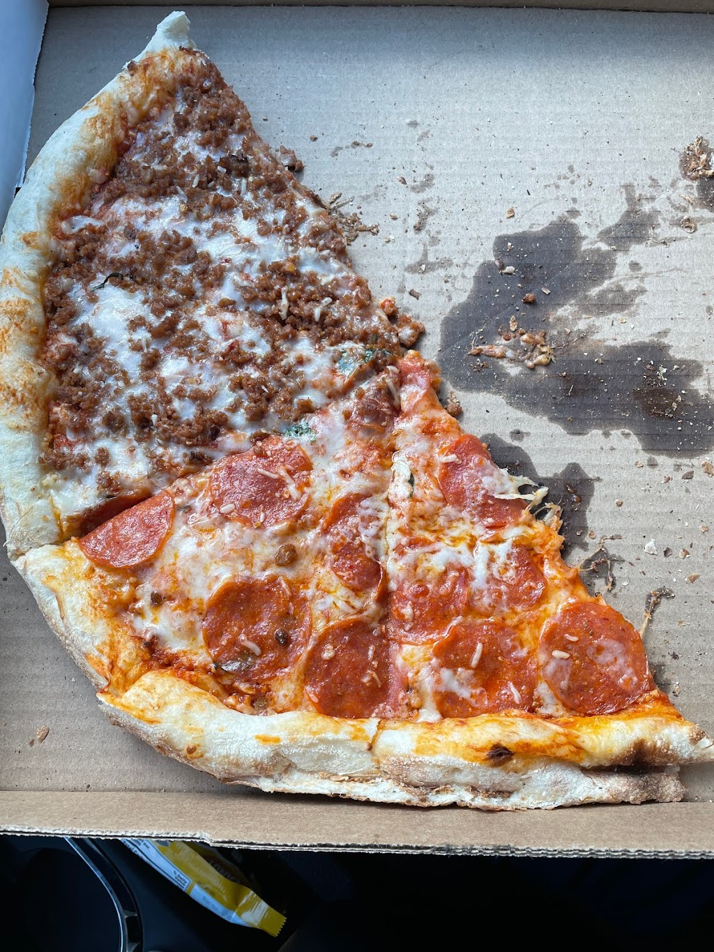 Johnny Pizza | restaurant | 123 CO-172, Durango, CO 81303, USA | 9702474933 OR +1 970-247-4933