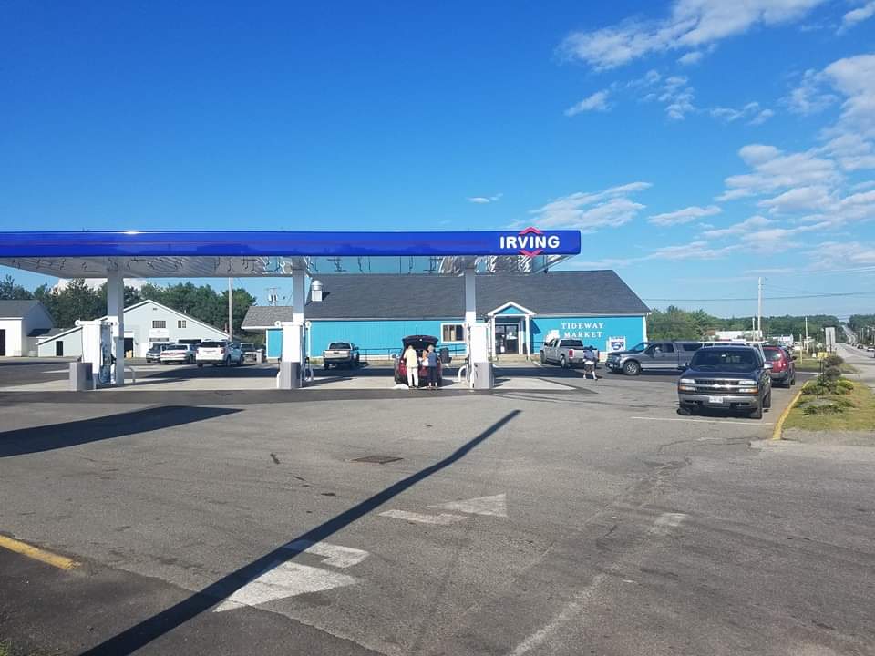 Tideway Market Irving | restaurant | 750 US-1, Hancock, ME 04640, USA | 2074223517 OR +1 207-422-3517