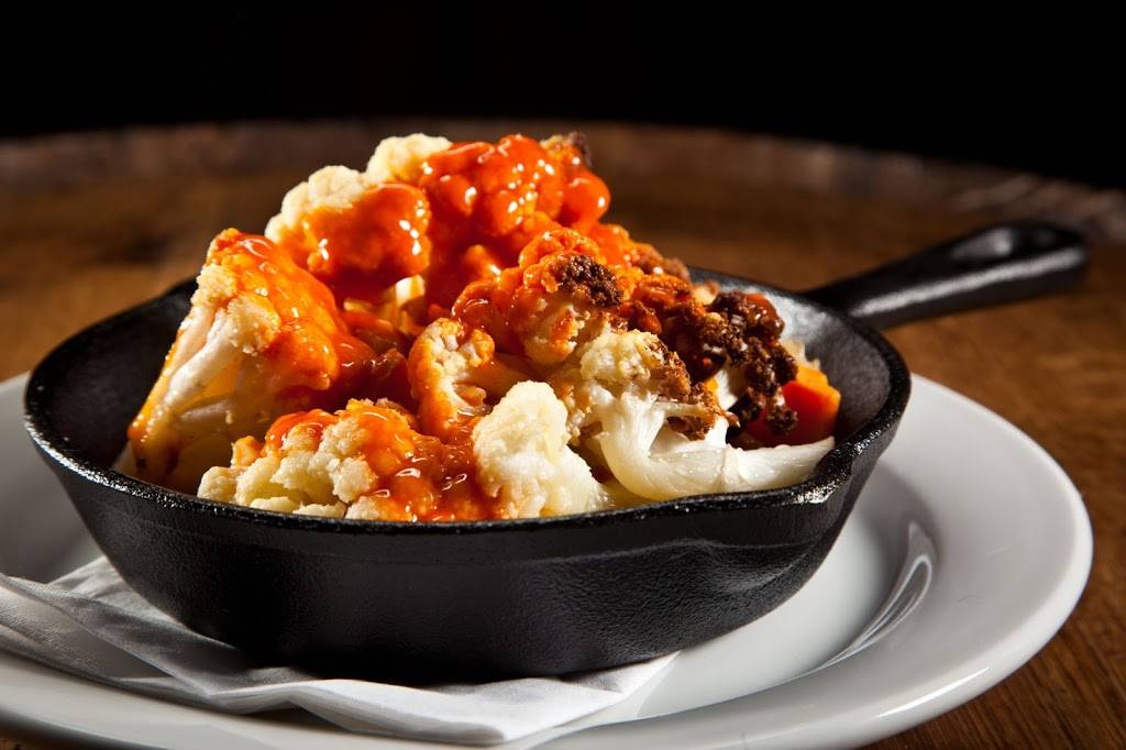 Red Arrow Tap Room - Elmhurst | restaurant | 111 E 1st St, Elmhurst, IL 60126, USA | 6305011322 OR +1 630-501-1322