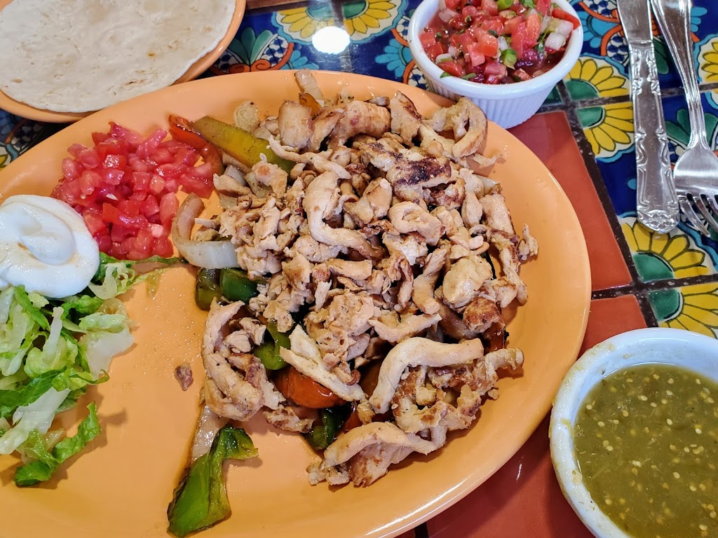 El Limon Bristol | restaurant | 119 Radcliffe St, Bristol, PA 19007, USA | 2153373287 OR +1 215-337-3287