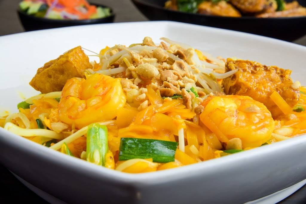 Savanh Thai Cuisine | restaurant | 1910 Oak Park Blvd, Pleasant Hill, CA 94523, USA | 9259374368 OR +1 925-937-4368