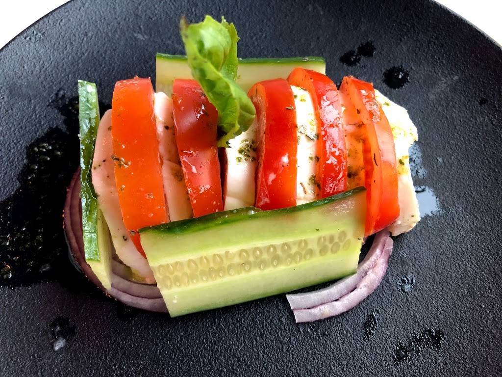 The Kings Plate | restaurant | 1700 King Rd, King City, ON L7B 0N1, Canada | 9058333328 OR +1 905-833-3328