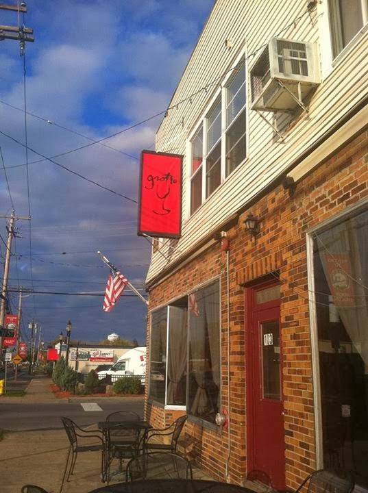 Grotto | restaurant | 101 S Main St, North Syracuse, NY 13212, USA | 3152148911 OR +1 315-214-8911