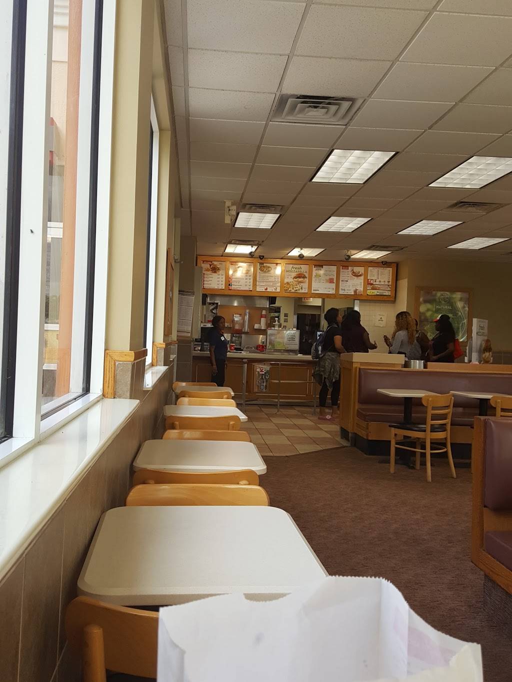 Wendys | restaurant | 3750 Utopia Dr, Miramar, FL 33023, USA | 9549650218 OR +1 954-965-0218