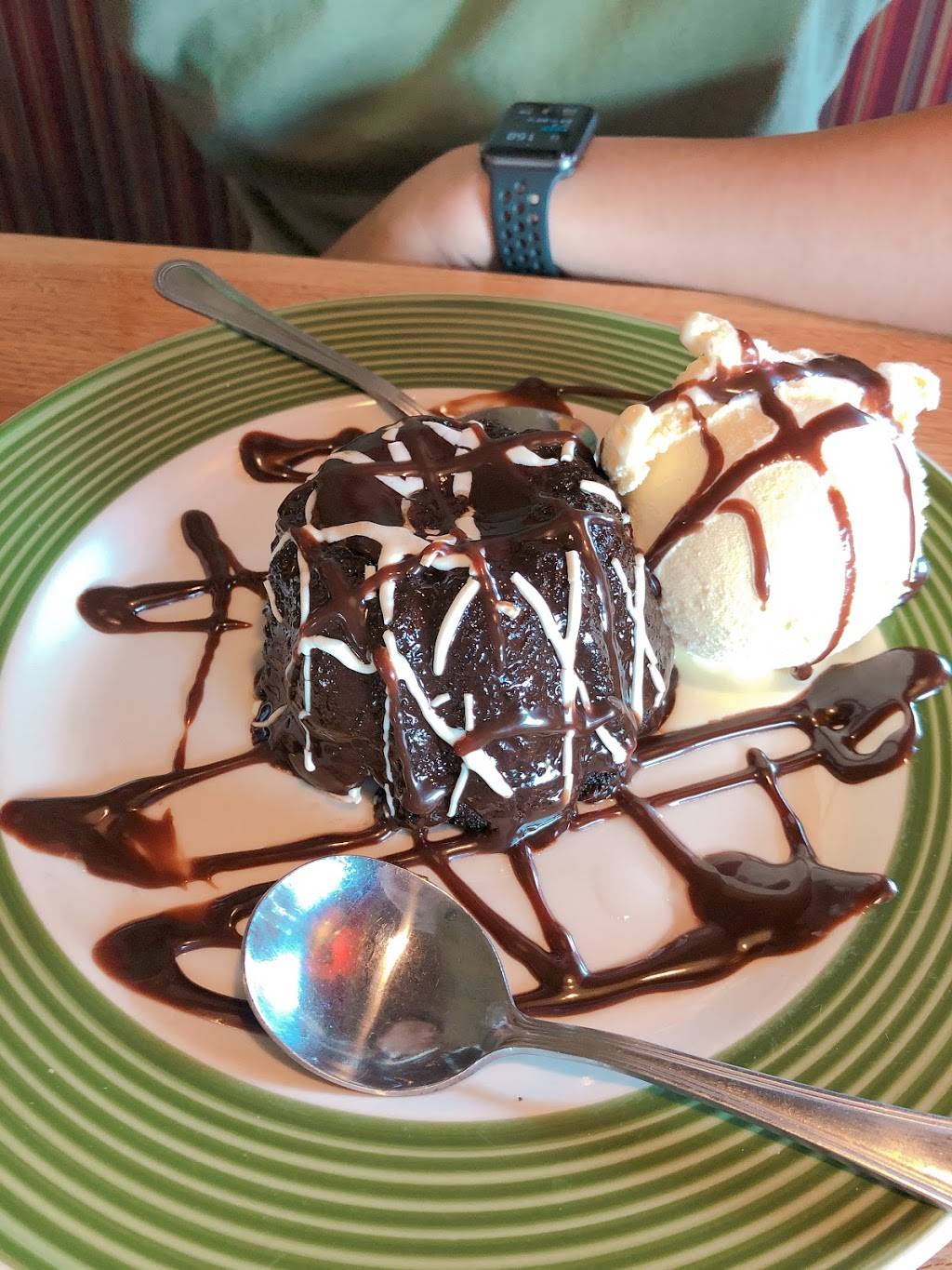 Applebees Grill + Bar | restaurant | 4808 Dublin Blvd, Dublin, CA 94568, USA | 9258750600 OR +1 925-875-0600