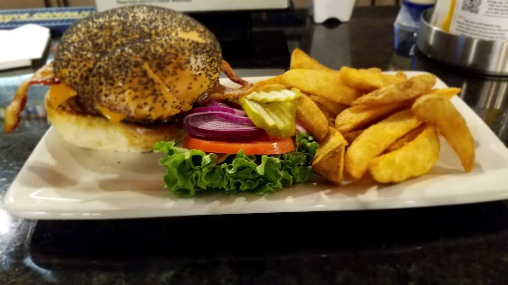 Underground Burger Bar | restaurant | 4505 Woodson Rd, St. Louis, MO 63134, USA | 3144274700 OR +1 314-427-4700