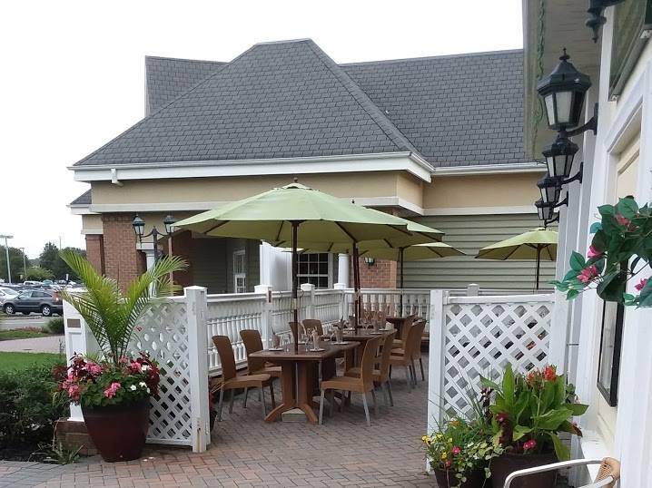 lorenzos | restaurant | 350 Mounts Corner Dr, Freehold, NJ 07728, USA | 7324146078 OR +1 732-414-6078