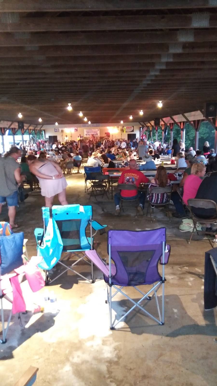 Uncle Bobs Western Corral | restaurant | 565 Kirk Rd, Elkton, MD 21921, USA | 4103981381 OR +1 410-398-1381