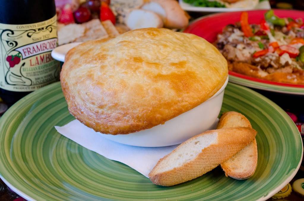 Kilted Mermaid | night club | 1937 Old Dixie Hwy, Vero Beach, FL 32960, USA | 7725695533 OR +1 772-569-5533