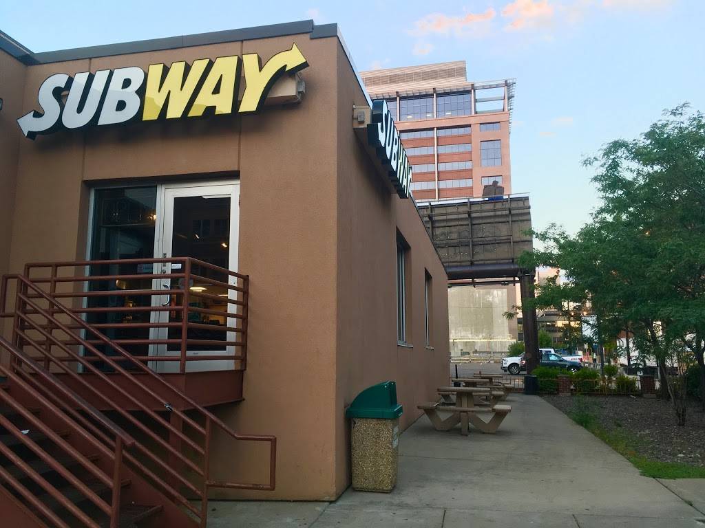 Subway | meal takeaway | 501 Washington Ave S Suite 170, Minneapolis, MN 55415, USA | 6123395288 OR +1 612-339-5288