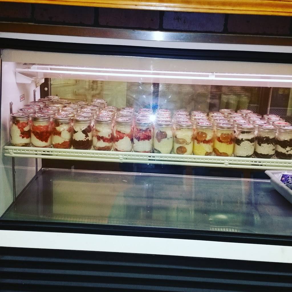 Big City Grill & Lemonade | restaurant | 23 E 38th St, Indianapolis, IN 46205, USA | 3172837000 OR +1 317-283-7000