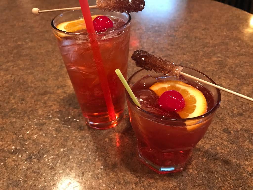 Mountain Bay Bar & Grill | restaurant | 104 S Wisconsin St, Pulaski, WI 54162, USA | 9208228705 OR +1 920-822-8705