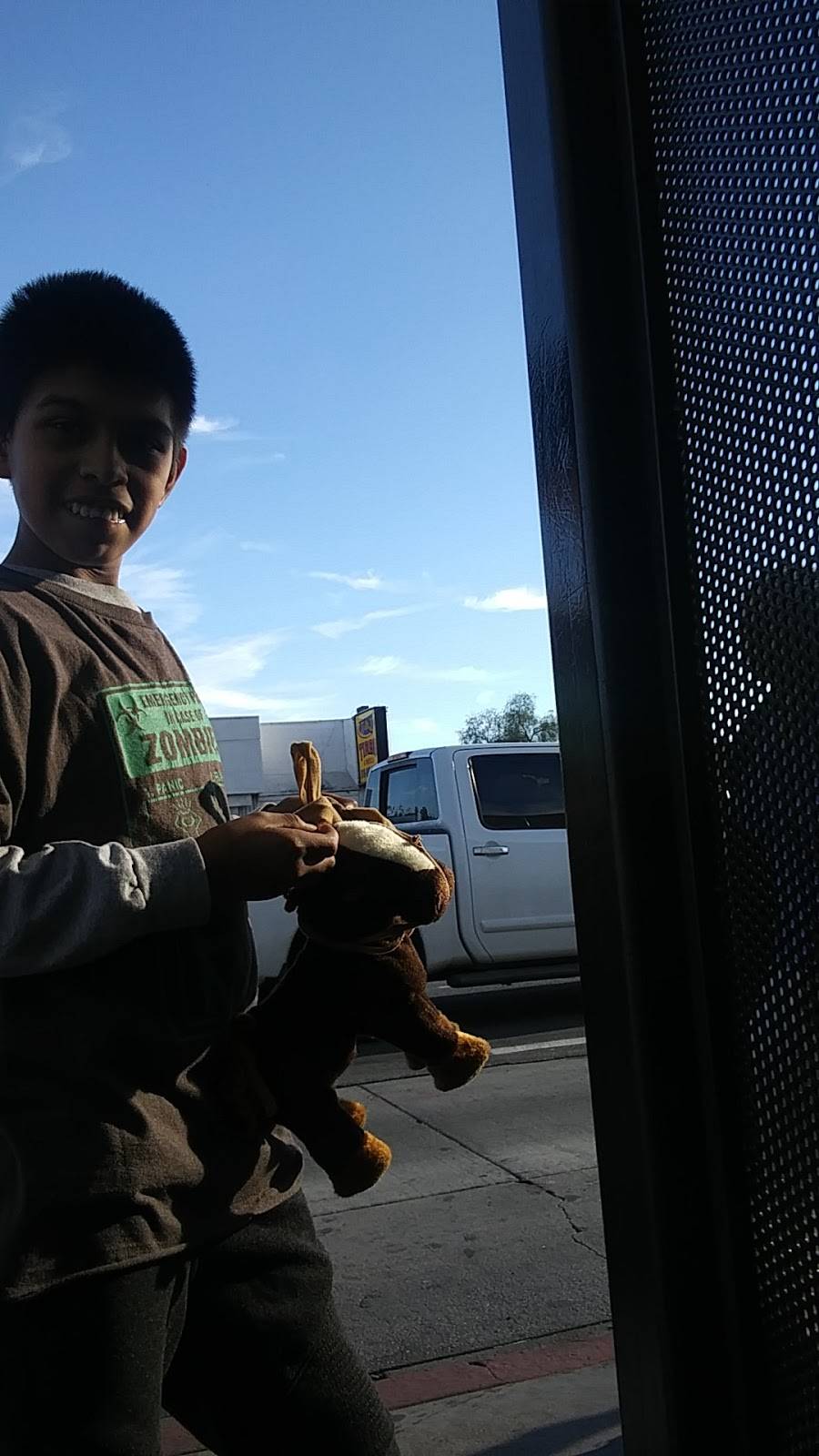 Costa Del Sol Pupuseria | restaurant | 11203 Glenoaks Blvd #7, Pacoima, CA 91331, USA | 8188995975 OR +1 818-899-5975