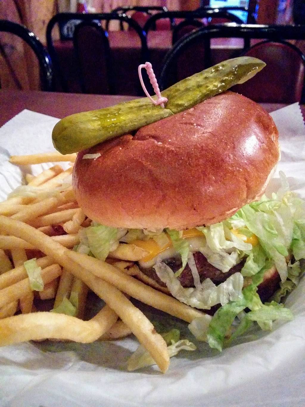 Dubuque Mining Co | restaurant | 555 John F Kennedy Rd # 600, Dubuque, IA 52002, USA | 5635571729 OR +1 563-557-1729