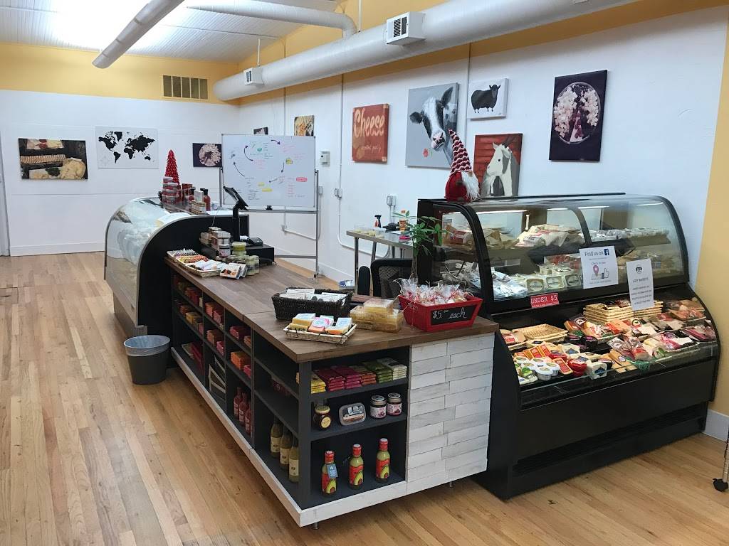 Curds Gourmet Cheese Shop & European Deli | restaurant | 2449 Littleton Main St, Littleton, CO 80120, USA | 7205365600 OR +1 720-536-5600