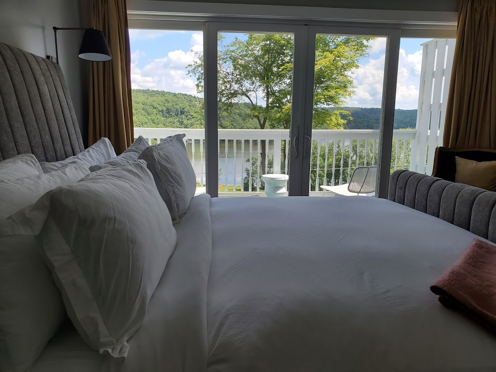 Kenoza Hall | restaurant | 5762 NY-52, Kenoza Lake, NY 12750, USA | 8454821022 OR +1 845-482-1022