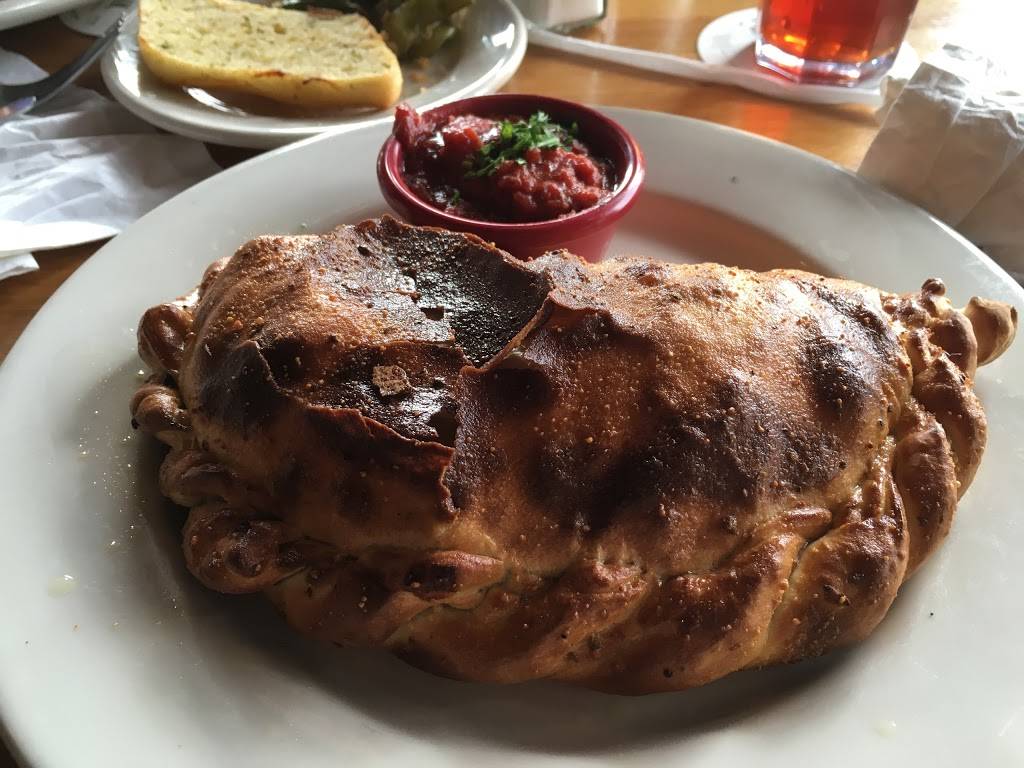 Old Chicago Pizza and Taproom | restaurant | 5319 E Mockingbird Ln #100, Dallas, TX 75206, USA | 2148215700 OR +1 214-821-5700