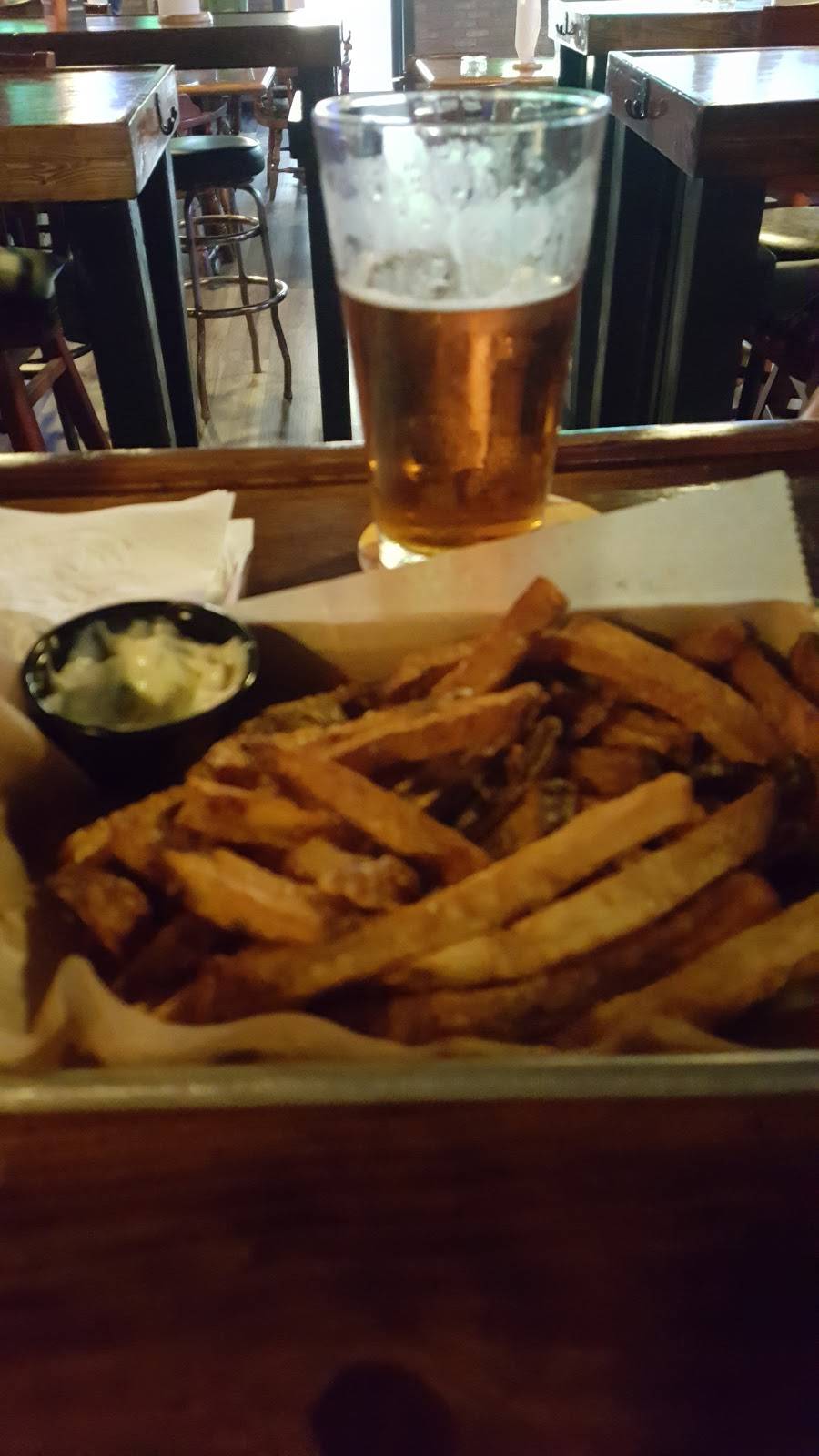 Dannys Sports Pub | restaurant | 2350 Curlew Rd, Palm Harbor, FL 34683, USA | 7277855126 OR +1 727-785-5126