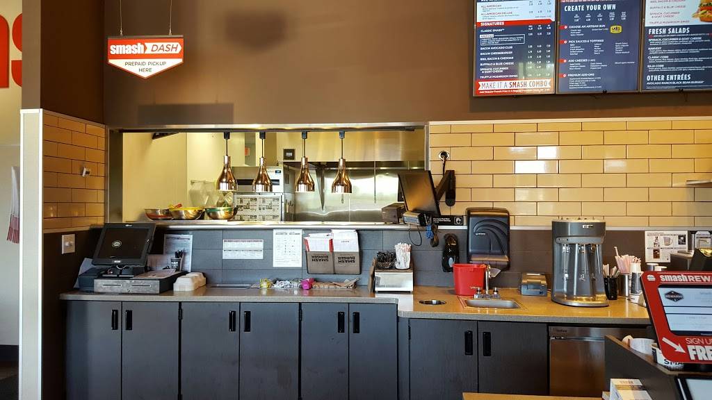 Smashburger | restaurant | 2925 S Alma School Rd Ste 8, Chandler, AZ 85286, USA | 6028920658 OR +1 602-892-0658