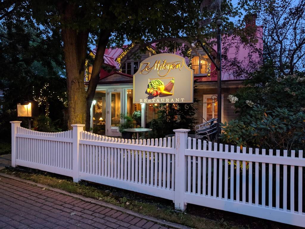 Le Mitoyen | restaurant | 652 Rue de la Place Publique, Laval, QC H7X 1G1, Canada | 4506892977 OR +1 450-689-2977