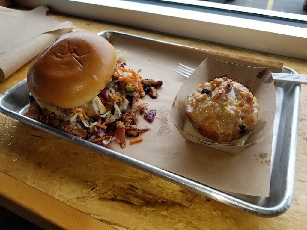 Velvet Smoke BBQ - Harrison | restaurant | 10515 New Haven Rd, Harrison, OH 45030, USA | 5133675227 OR +1 513-367-5227