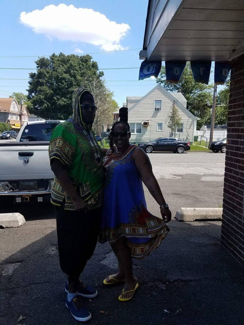 Mikes Tavern | restaurant | 1105 Roselle St, Linden, NJ 07036, USA | 9084864535 OR +1 908-486-4535