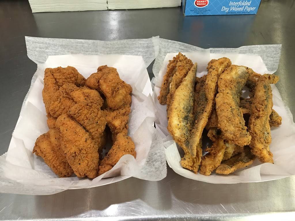 Fresh Fish House | restaurant | 9015 Telegraph Rd, Redford Charter Twp, MI 48239, USA | 3133877667 OR +1 313-387-7667