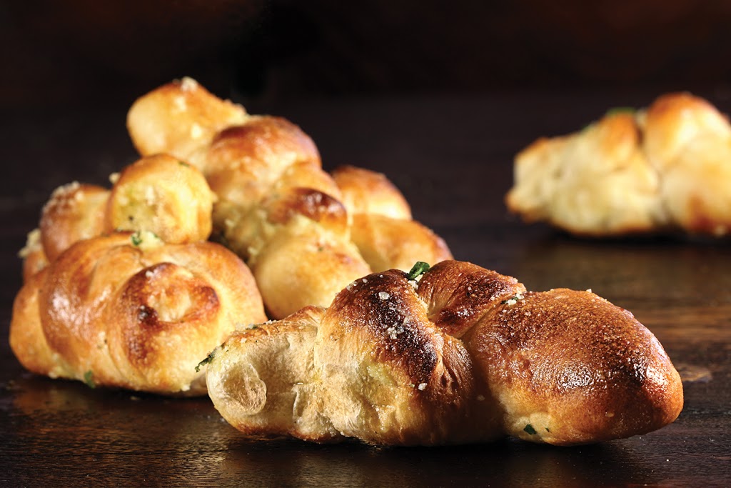 Russos New York Pizzeria & Italian Kitchen - New Caney | meal delivery | 21572 Market Pl Dr Ste. 100, New Caney, TX 77357, USA | 2813544815 OR +1 281-354-4815