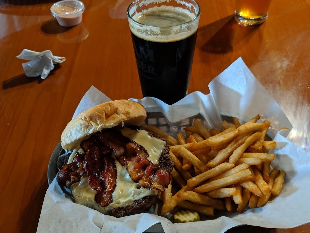 Pequaywan Inn | restaurant | 8744 Pequaywan Lake Rd, Duluth, MN 55803, USA | 2188482201 OR +1 218-848-2201