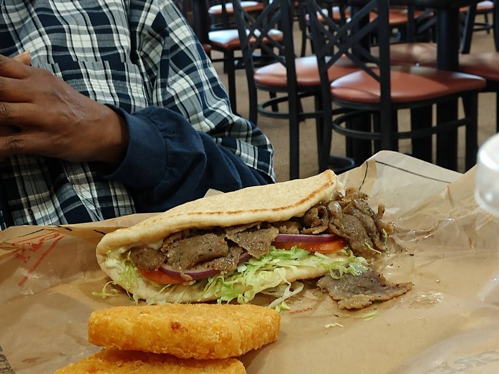 Arbys | meal takeaway | 2326 S Broadway, Santa Maria, CA 93454, USA | 8059227207 OR +1 805-922-7207