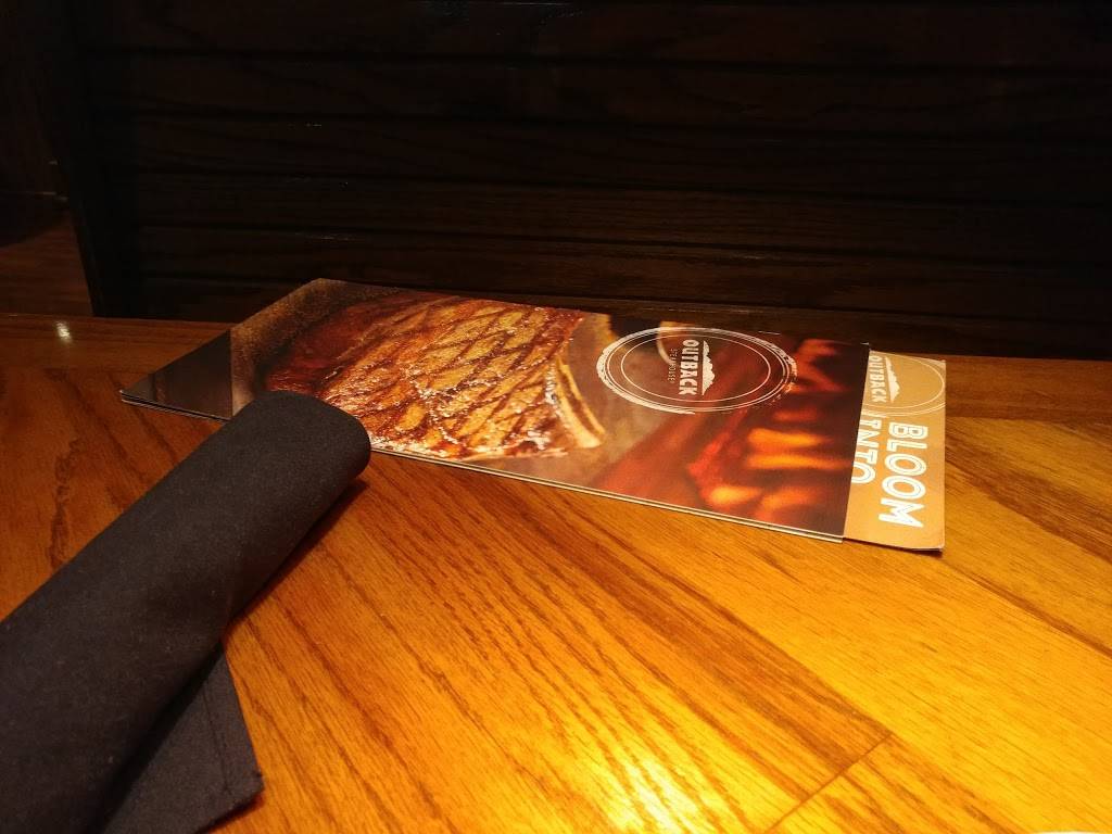 Outback Steakhouse | restaurant | 921 US Highway 27 North, Sebring, FL 33870, USA | 8633854329 OR +1 863-385-4329