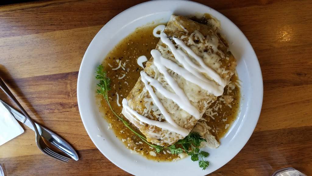 El Jacalito Grill | restaurant | 535 Pine Knot Ave, Big Bear Lake, CA 92315, USA | 9098663537 OR +1 909-866-3537