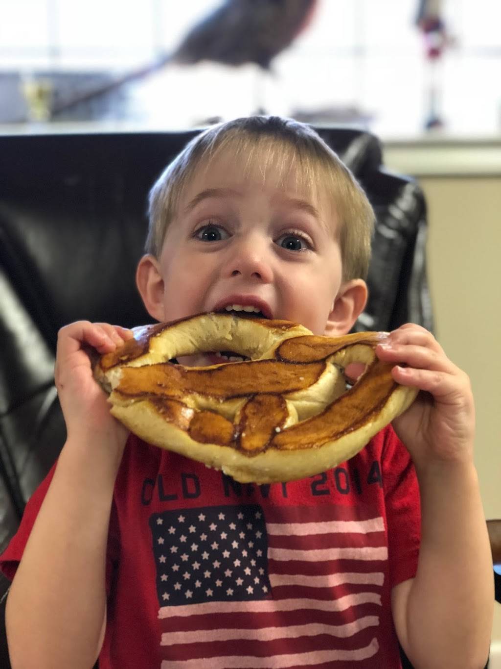 Bens Soft Pretzels | meal takeaway | 1770 West Lane Rd, Machesney Park, IL 61115, USA | 2245015788 OR +1 224-501-5788