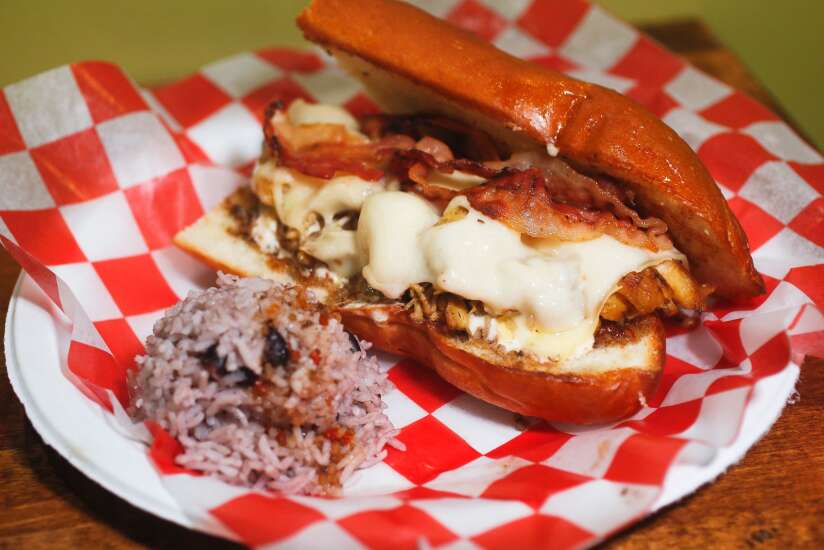 Caribbean Kitchen | restaurant | 1100 3rd St SE, Cedar Rapids, IA 52401, USA | 3194509222 OR +1 319-450-9222