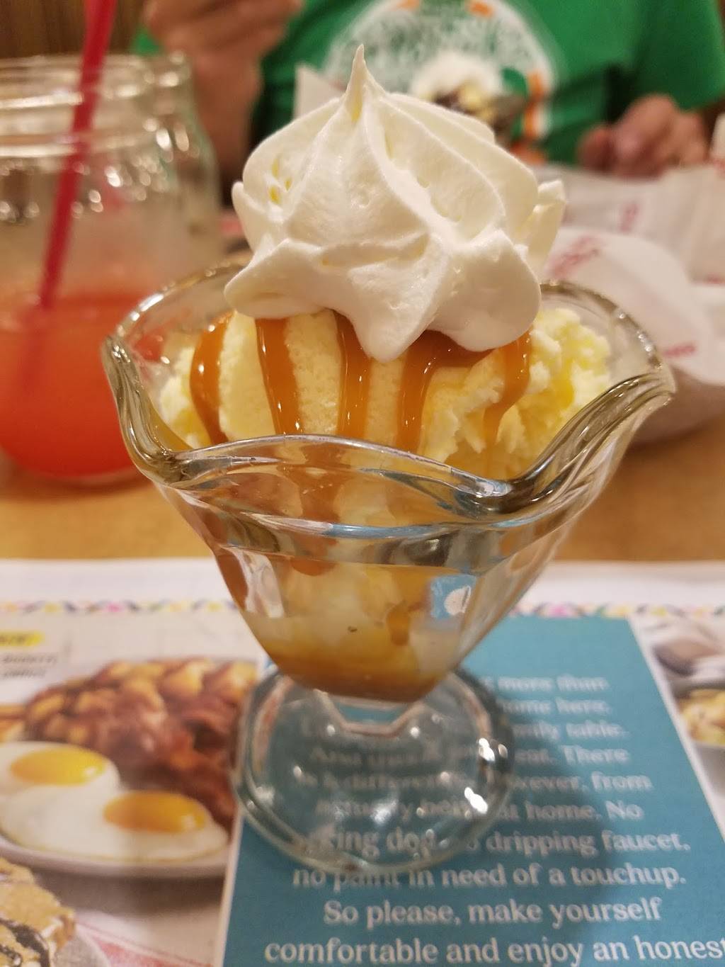 Bob Evans | restaurant | 1125 Carlisle Rd, York, PA 17404, USA | 7178454856 OR +1 717-845-4856