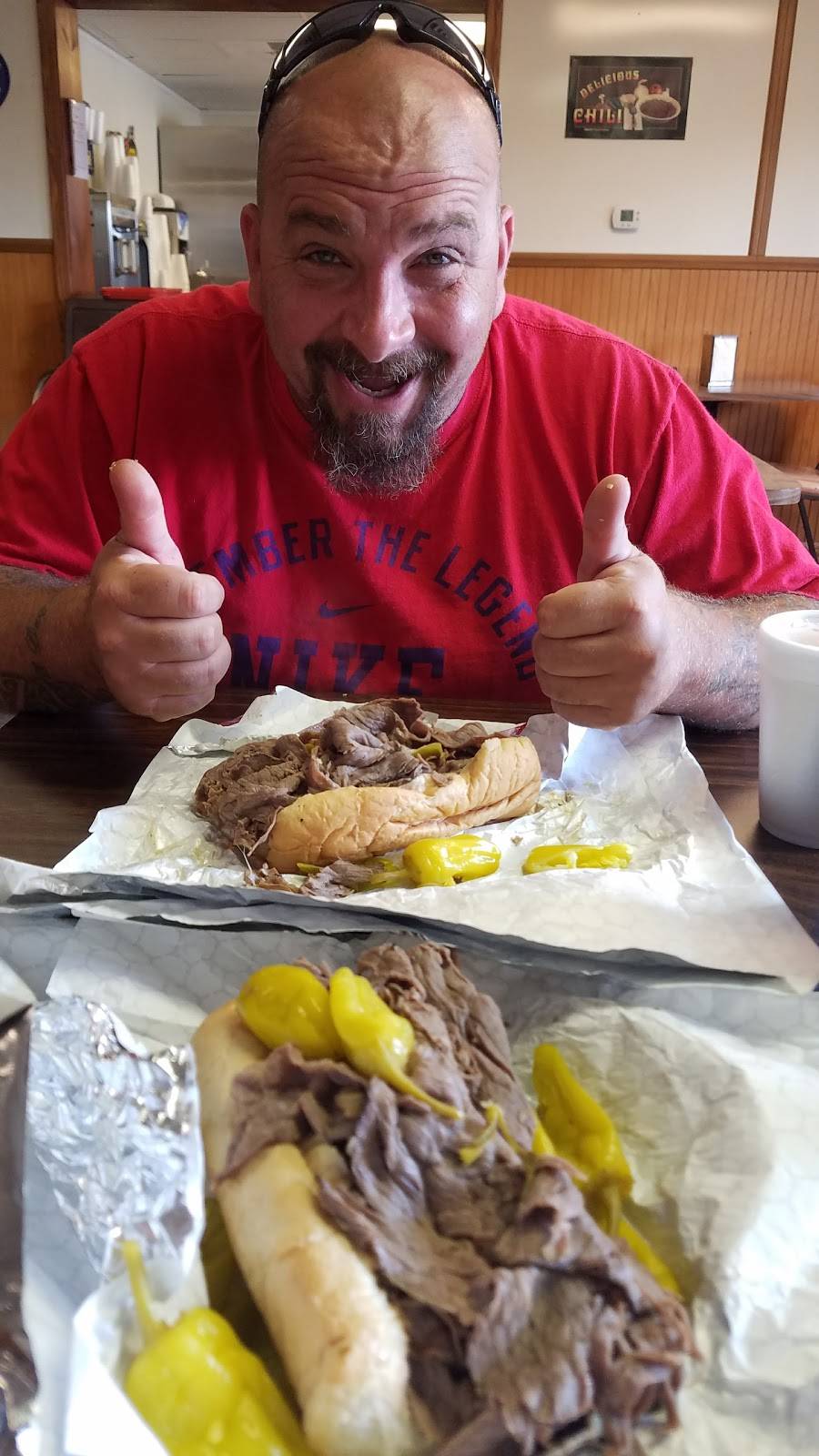 Boz Hot Dogs | meal takeaway | 1824 N Division St, Morris, IL 60450, USA | 8159424001 OR +1 815-942-4001