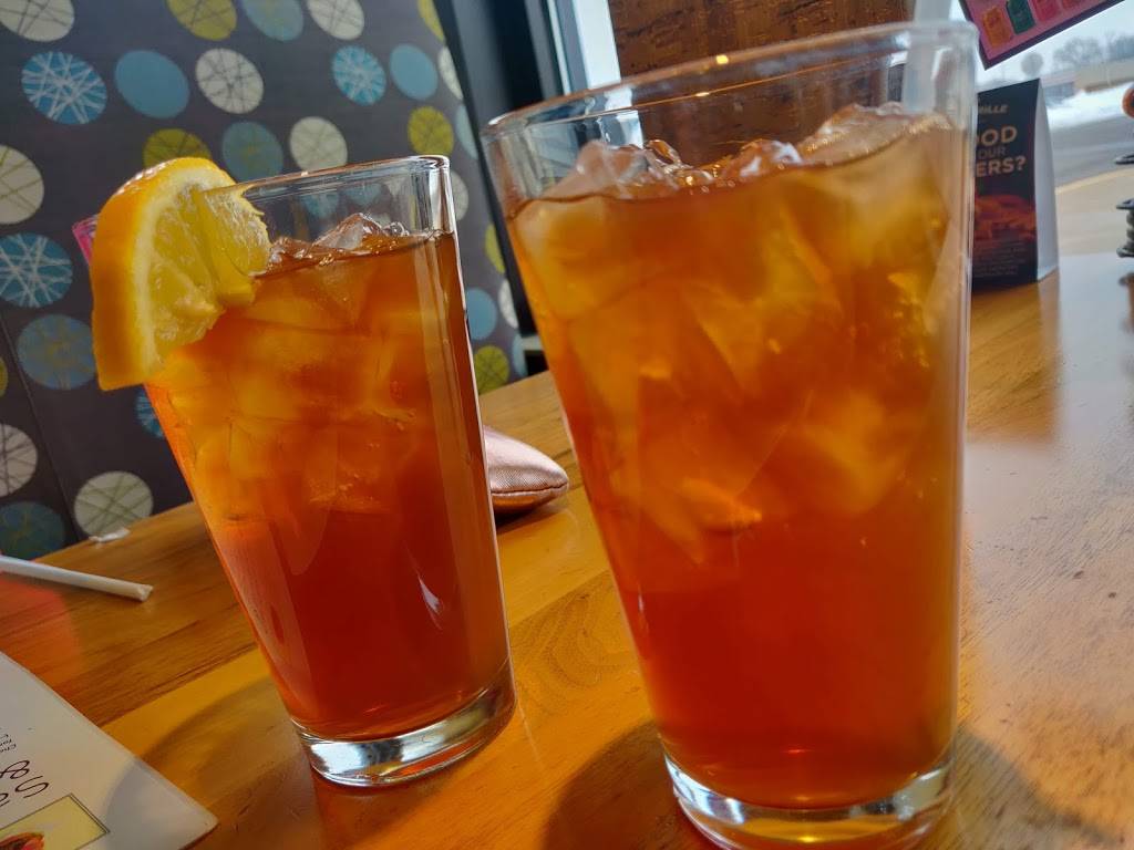 Hy-Vee Market Grille | restaurant | 6301 University Ave, Cedar Falls, IA 50613, USA | 3192666678 OR +1 319-266-6678