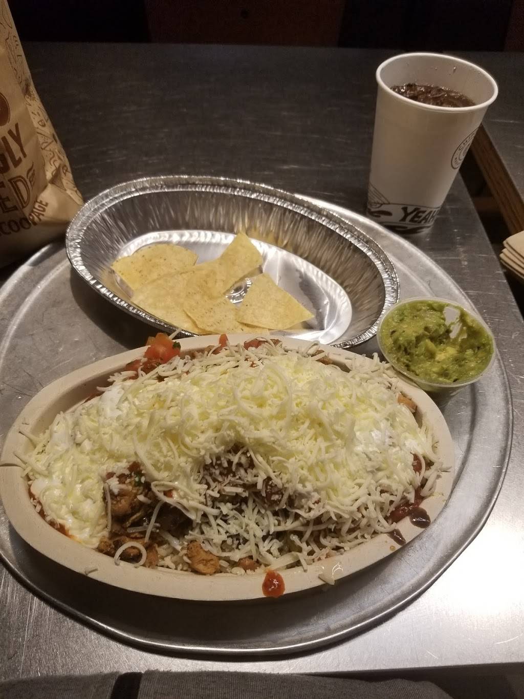 Chipotle Mexican Grill | restaurant | 7561 S Cicero Ave, Chicago, IL 60652, USA | 7735818054 OR +1 773-581-8054
