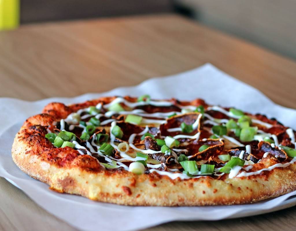 PizzBox La Boîte à Pizza St-Élie-RockForest | restaurant | 4700 Boul de Portland Suite 300, Sherbrooke, QC J1L 0H6, Canada | 8198200125 OR +1 819-820-0125