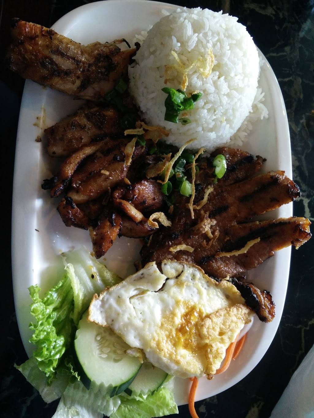 108 Vietnamese Restaurant | restaurant | 18114 E Valley Hwy, Kent, WA 98032, USA | 4252518803 OR +1 425-251-8803