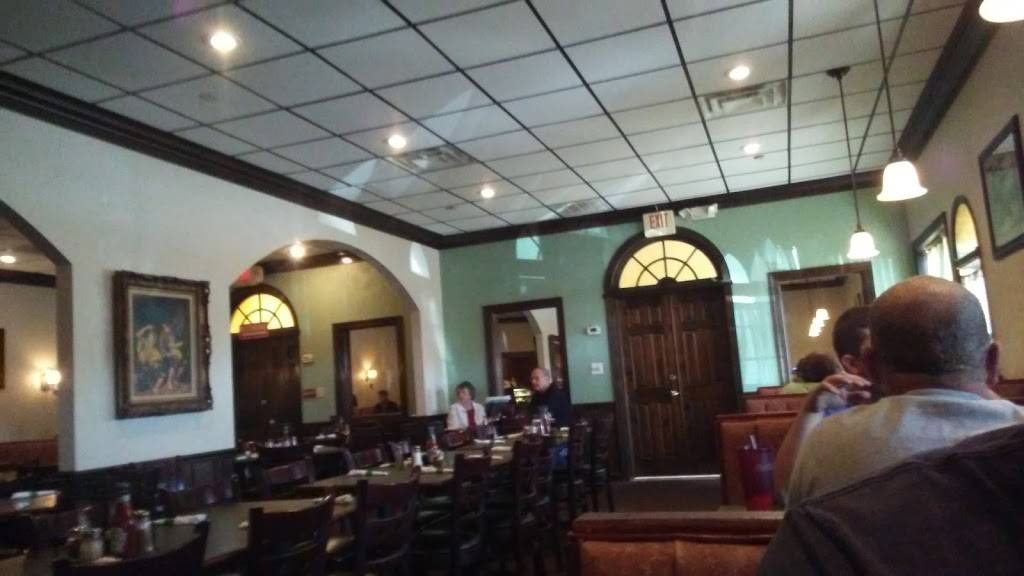 Gondolier Italian Restaurant | restaurant | 3465 E Andrew Johnson Hwy, Greeneville, TN 37745, USA | 4236369800 OR +1 423-636-9800