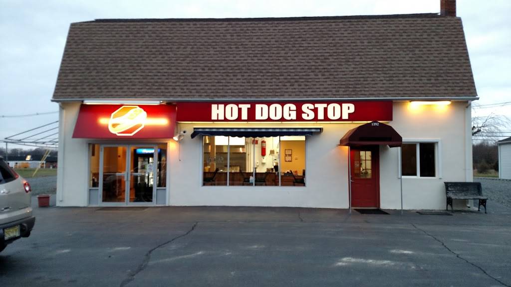 Hot Dog Stop | restaurant | 1392 US-130, Windsor, NJ 08561, USA | 6093017585 OR +1 609-301-7585