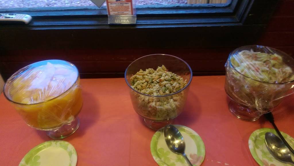 Uncle Freds Tavern | restaurant | 215 Fontaine Blvd, Colorado Springs, CO 80911, USA | 7193686336 OR +1 719-368-6336