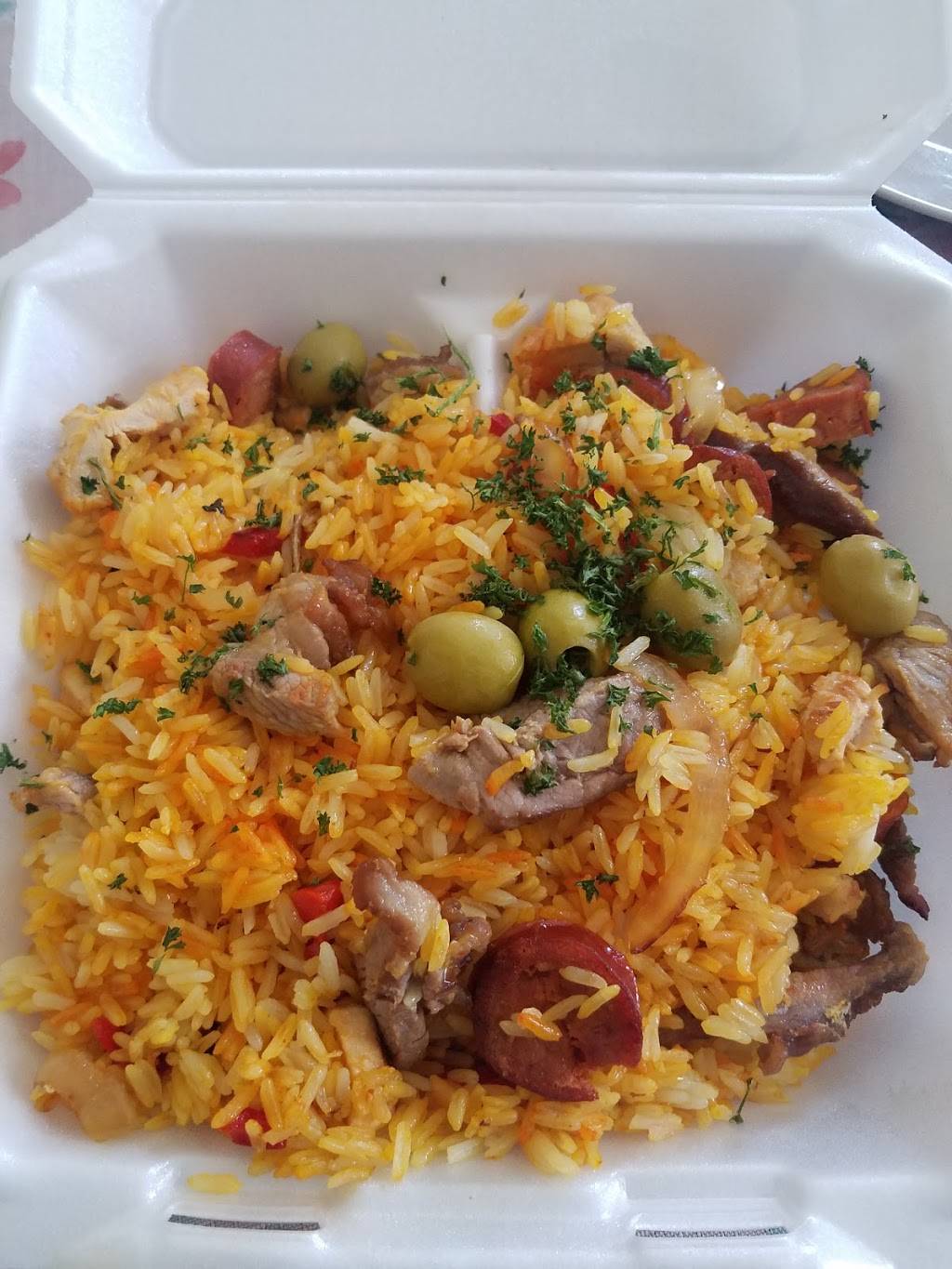 Nova Churrasqueira Restaurant | restaurant | 434 Broadway, Pawtucket, RI 02860, USA | 4013055905 OR +1 401-305-5905